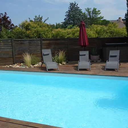 Pont De L'arc A Aix Avec Piscine Au Calme 92 M2 Holiday home Aix-en-Provence