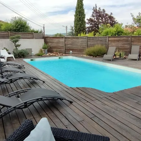Pont De L'arc A Aix Avec Piscine Au Calme 92 M2
